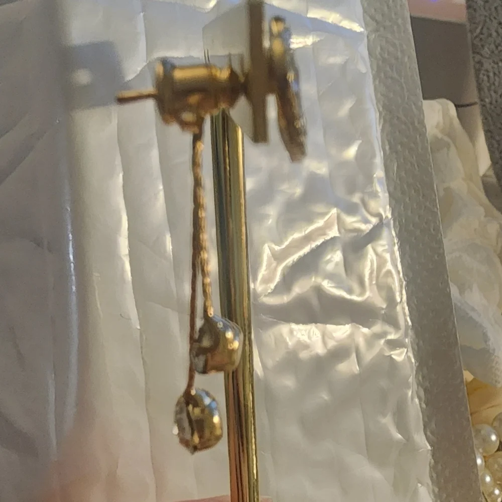 Gold Heart Drop‎ Earrings
